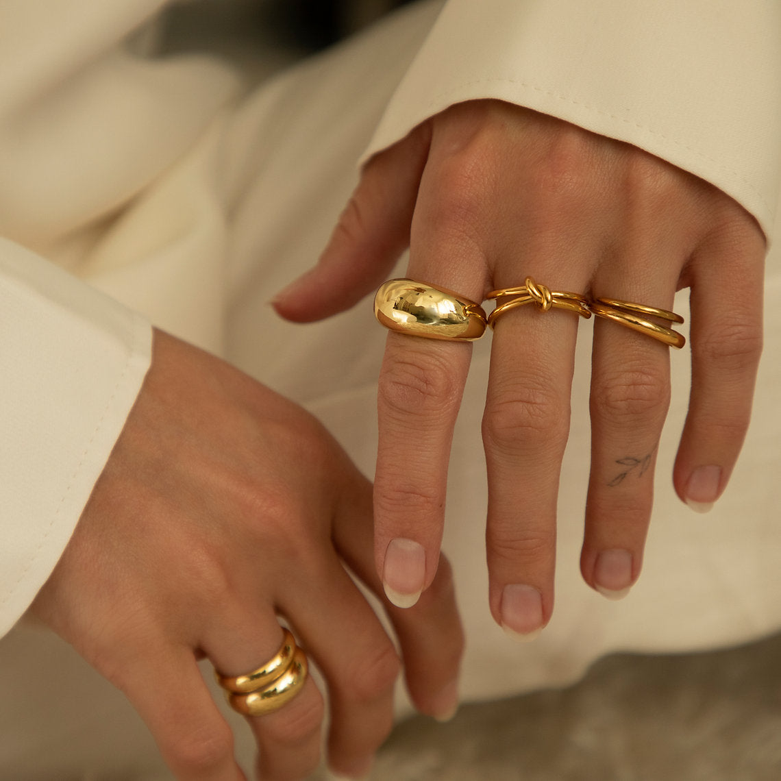 Gold Band Ring-2