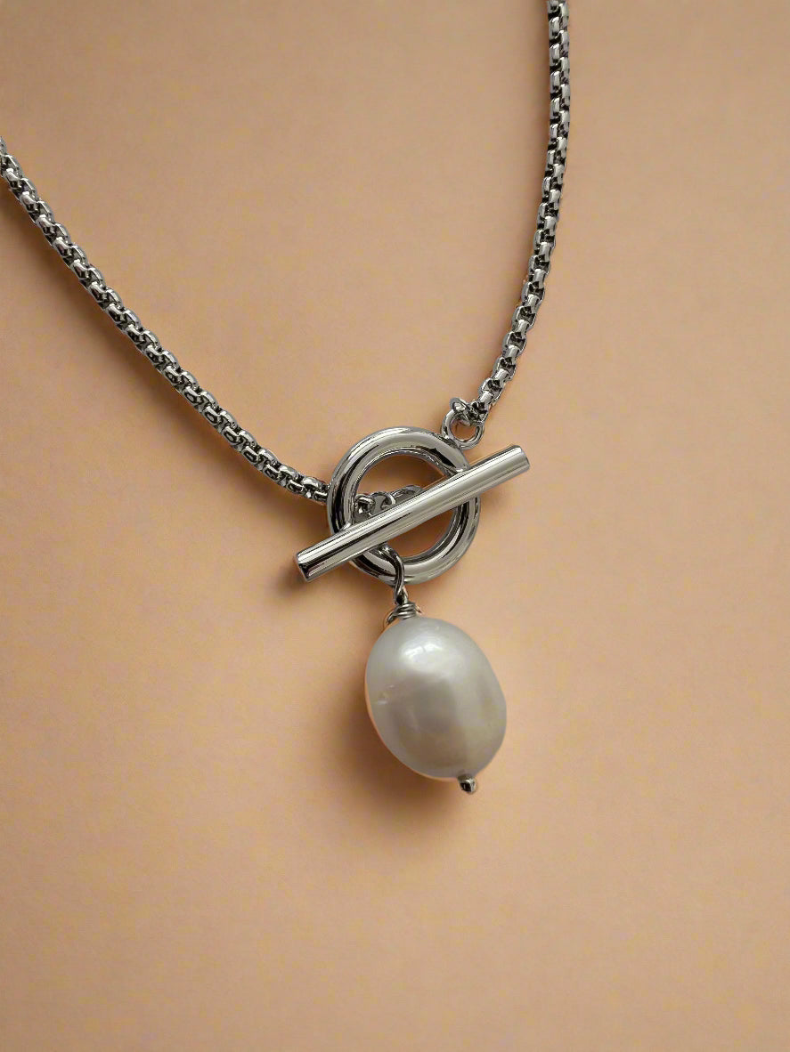 Silver Plated T Bar Pearl Necklace-1