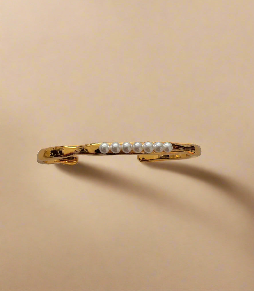 Pearl Molten Cuff-3