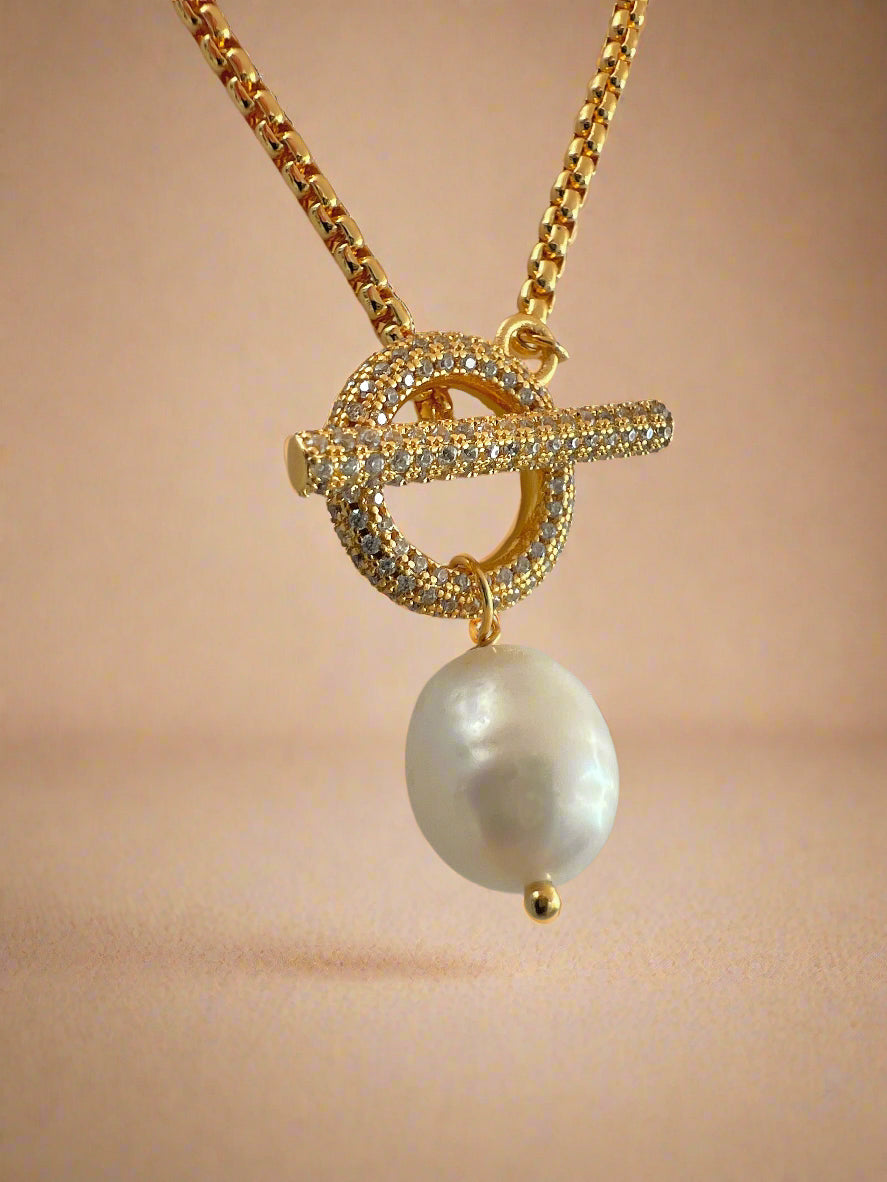 T Bar & Pearl Necklace-2
