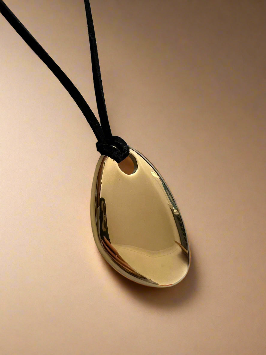 Mira Pendant Necklace-1
