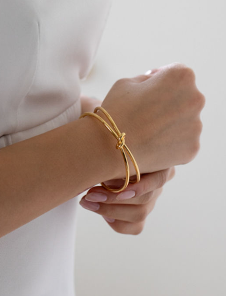 Knot Cuff Bracelet-1