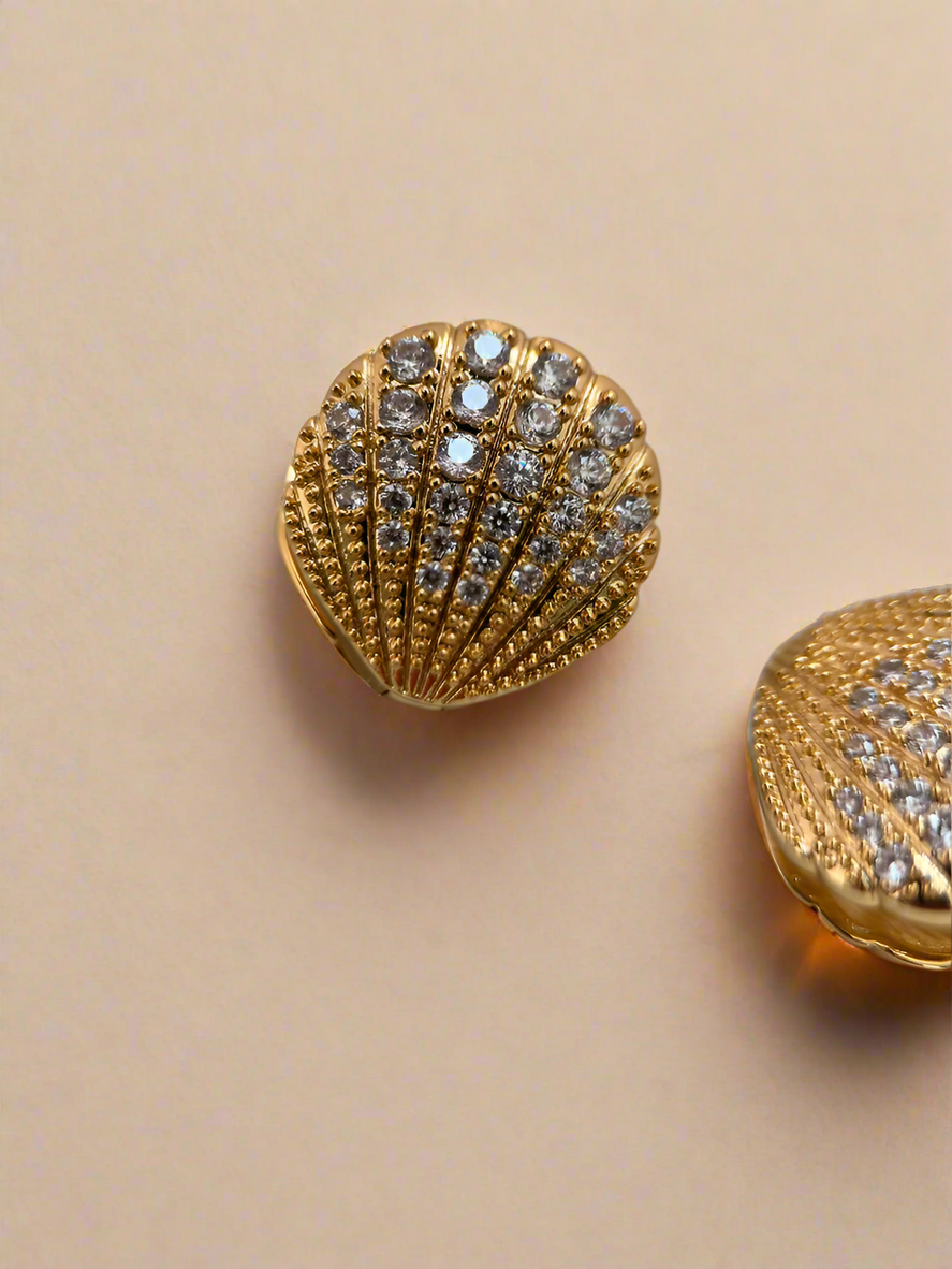 Shell Studs-1