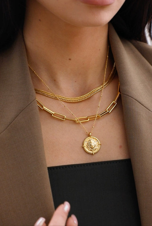 Leo Necklace-0