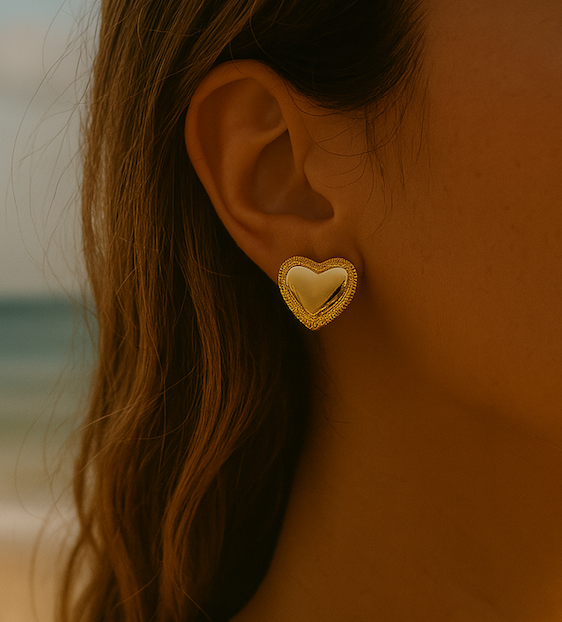 Heart Studs Earrings-1
